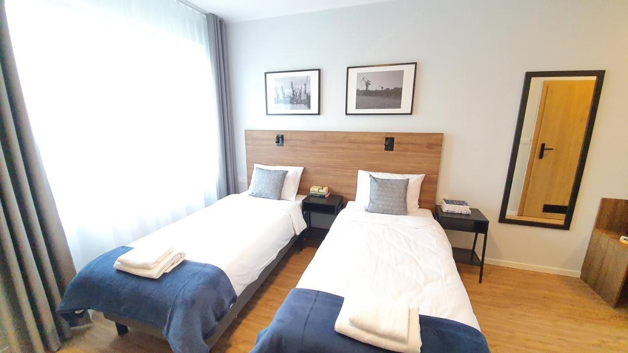 Sleep Port B&B - Bezplatny Parking Гданьск Экстерьер фото