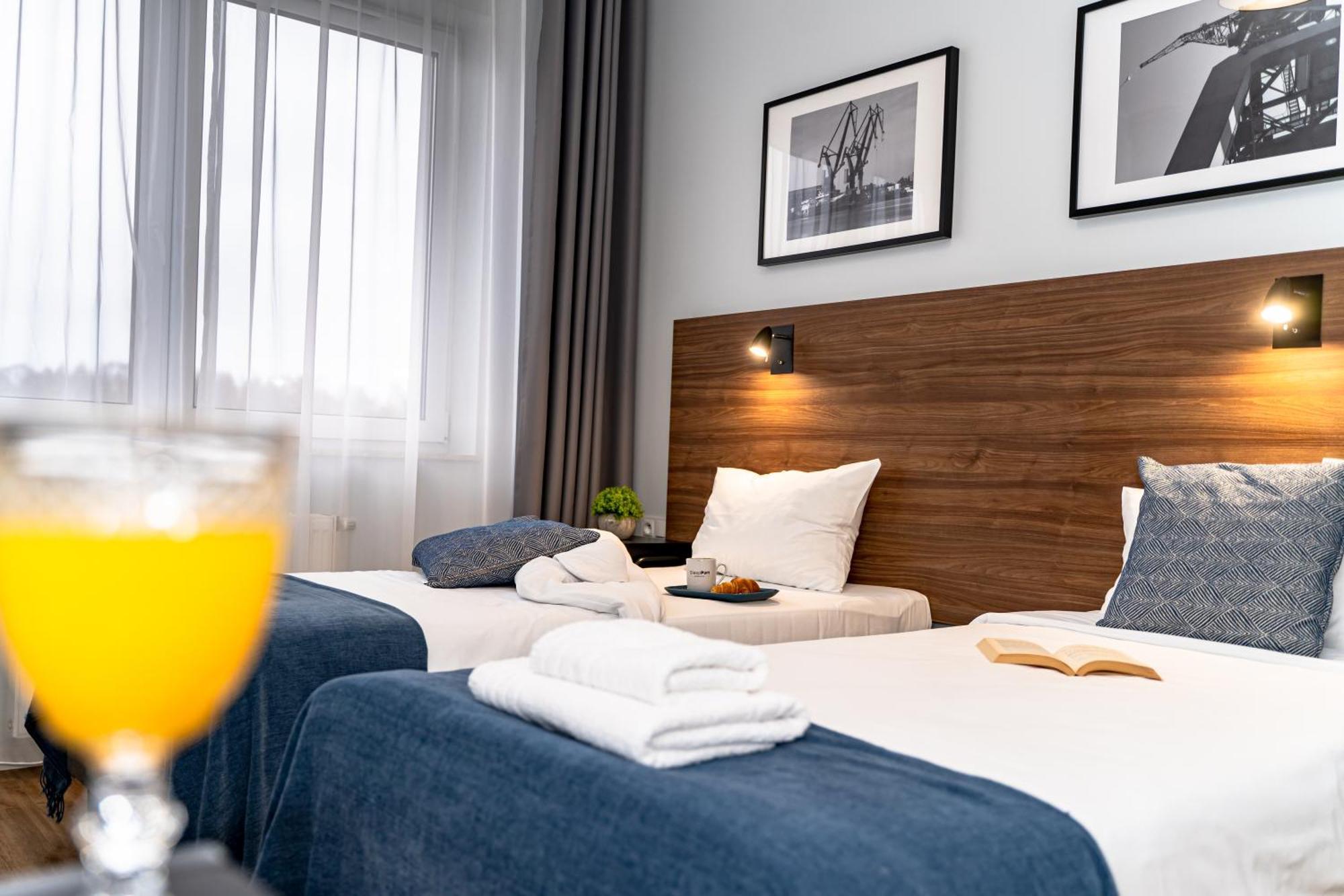 Sleep Port B&B - Bezplatny Parking Гданьск Экстерьер фото